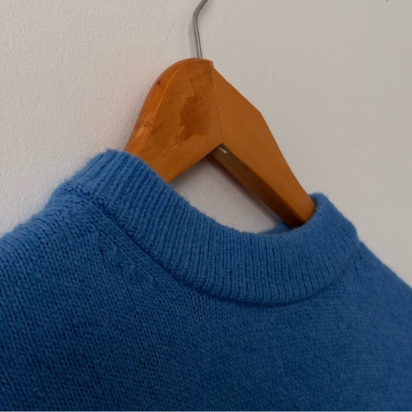 H&M Blue Embroidered 'Couleurs' Knit Sweater - Picture 5 of 7